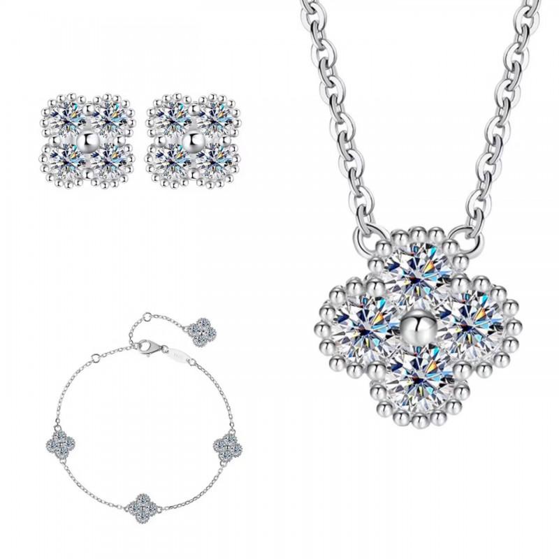 Sterling Clover Necklace Set With Moissanite Pendant Dainty Floral Jewelry Women Daily Wear