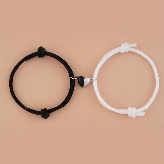 2Pcs/Set Rope Bangle Fade-proof Fine Workmanship Nice-looking Magnetic Heart Pendant Bracelet for Couple