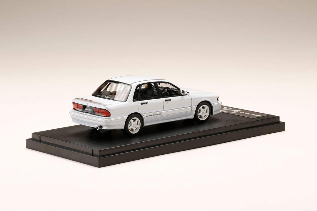 MARK43 Mitsubishi Galant 1990 Custom Version Sophia White Готовый продукт 1/43 VR-4 (Е39А)