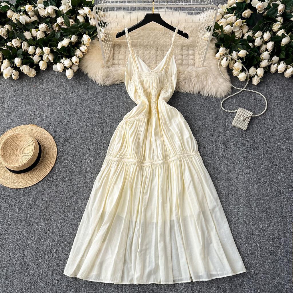 Летние женские отпускные платья с бретелькой на шее и талией для похудения