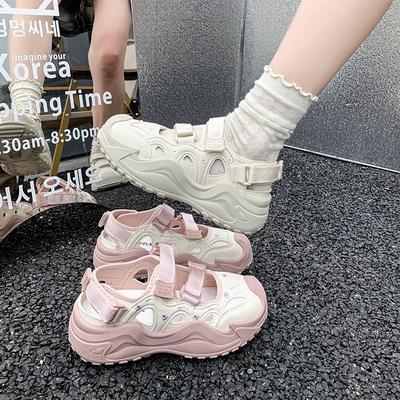 Модные дышащие туфли Мэри Джейн с перфорацией Женские 2025 Летние уличные сандалии Толстая подошва Увеличивающие рост Повседневная обувь Женская