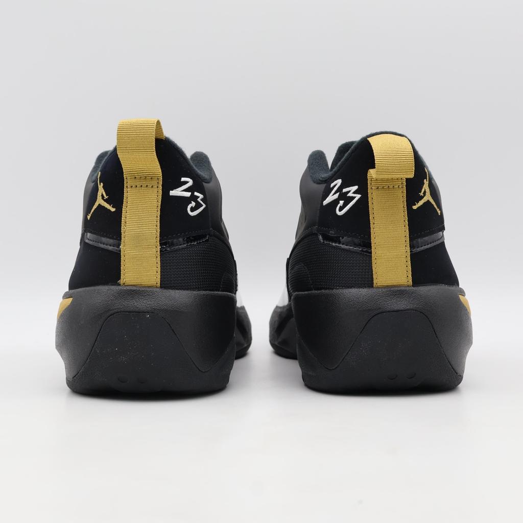 HQ2091-007 Nike Jordan Max Aura 7 Черный Черный Металлик Золотой (Мужской)
