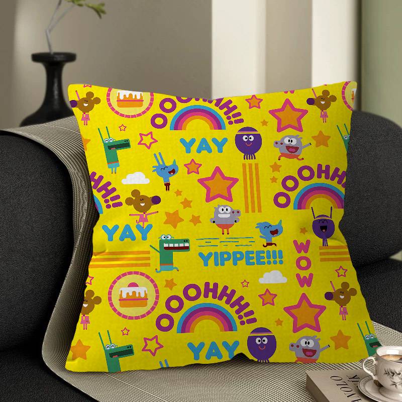 Cartoon Hey-D-Duggee Maple Design Cushion Cover Happy Autumn Harvest Decor Holiday Decorati Pillow Cover
