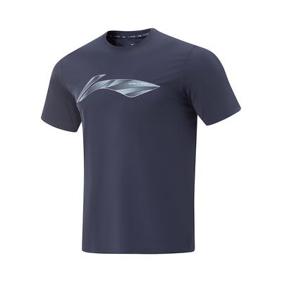 Li Ning Серия Фитнес Логотип Круглый вырез Удобная Дышащая Универсальная Футболка с коротким рукавом Мужские топы Чернильно-синий ATSV107-9
