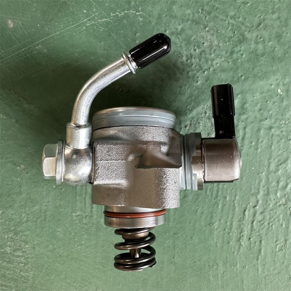 High Pressure Fuel Pump PE22-20-3F0 For Mazda 3 CX-3 2.0L L4