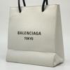 BALENCIAGA Аояма Лимитированная Сумка-шоппер XXS Сумка на плечо Телячья кожа Белый Черный 2-WAY Печать с логотипом Унисекс Женская Мужская