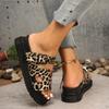Высококачественные женские тапочки с леопардовым принтом и металлической пряжкой, сексуальные удобные нескользящие сандалии, летние шлепанцы на платформе 43 размера