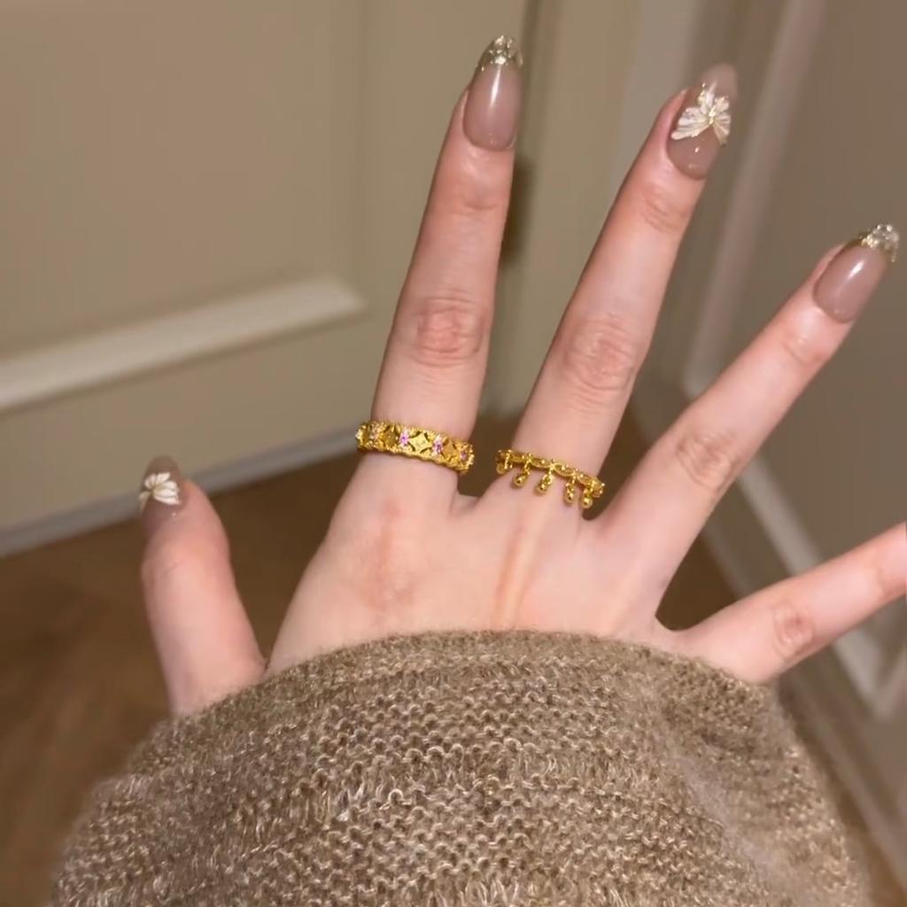 Кольцо-погремушка с имитацией древнего аметиста, женское, легкое, роскошное, высокого класса, нишевое, уникальное, изысканное, модное, универсальное кольцо