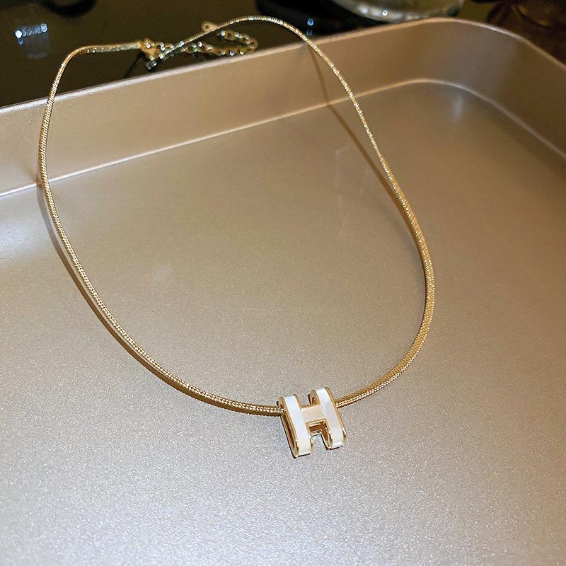 Золотое колье-боб из слитков - Нержавеющая сталь, Нишевый дизайн, Простая цепочка для ключиц, Универсальная модная бижутерия