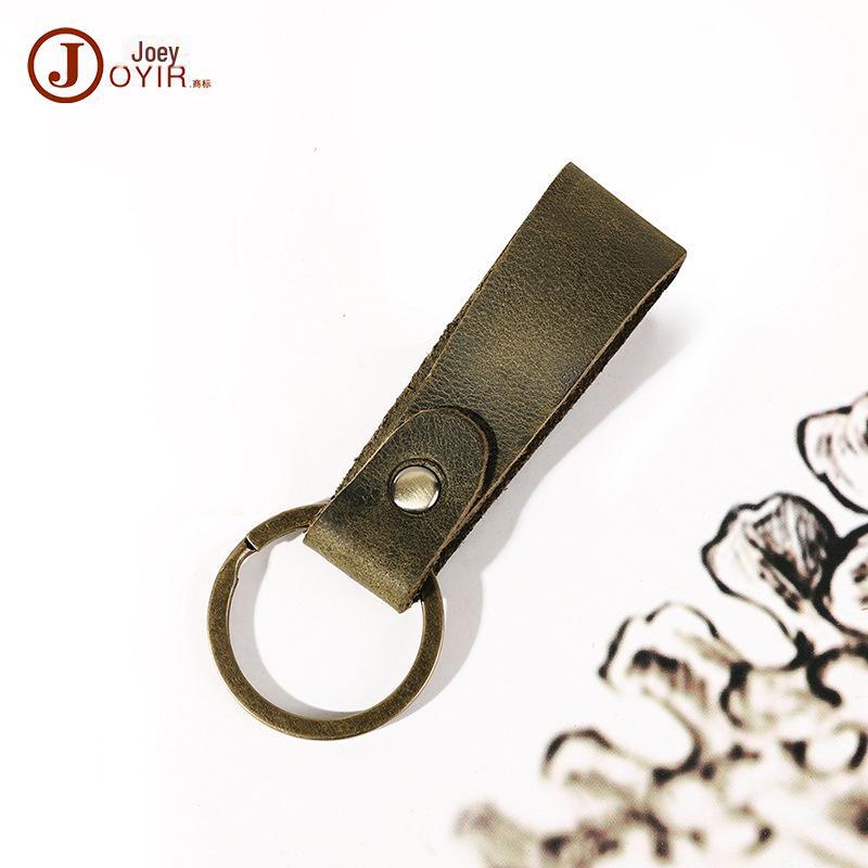 Брелок-подвеска из коровьей кожи в стиле ретро ручной работы - уникальный подарочный аксессуар для дома и автомобиля