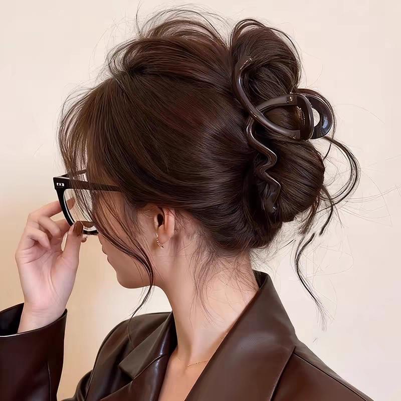 Шоколадно-коричневый высококлассный зажим-краб для волос, зажим-акула для женщин - новый аксессуар для волос 2025