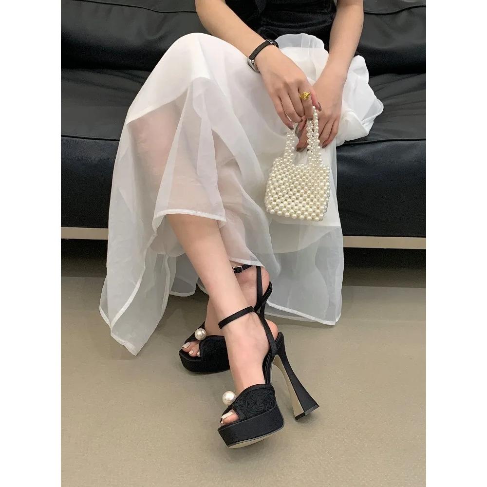 Pesstwei New Summer Fashion Peep Toe Sandals Women Buckle Strap Mesh Satin Pearl Square Heels Party Shoes Zapatos De Mujer