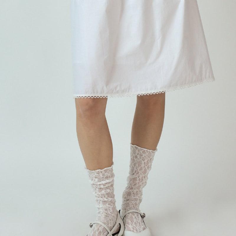 URBANIA Frill Lace Socks DDA0058
