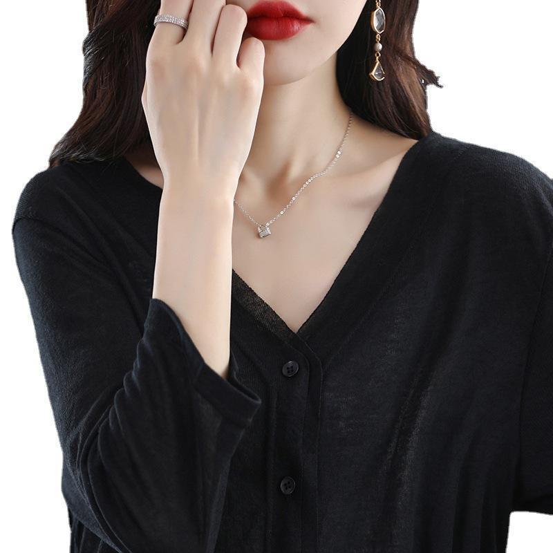 Базовая приталенная рубашка с V-образным вырезом большого размера для женщин с коротким рукавом, универсальный весенне-летний стиль, тонкая имитация вязаного кардигана, куртка свободного кроя