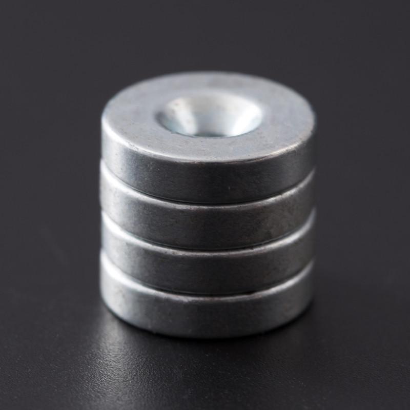 Strong Magnetic Round Punch Magnet with Countersunk Hole for Phone Holders & Lamps
