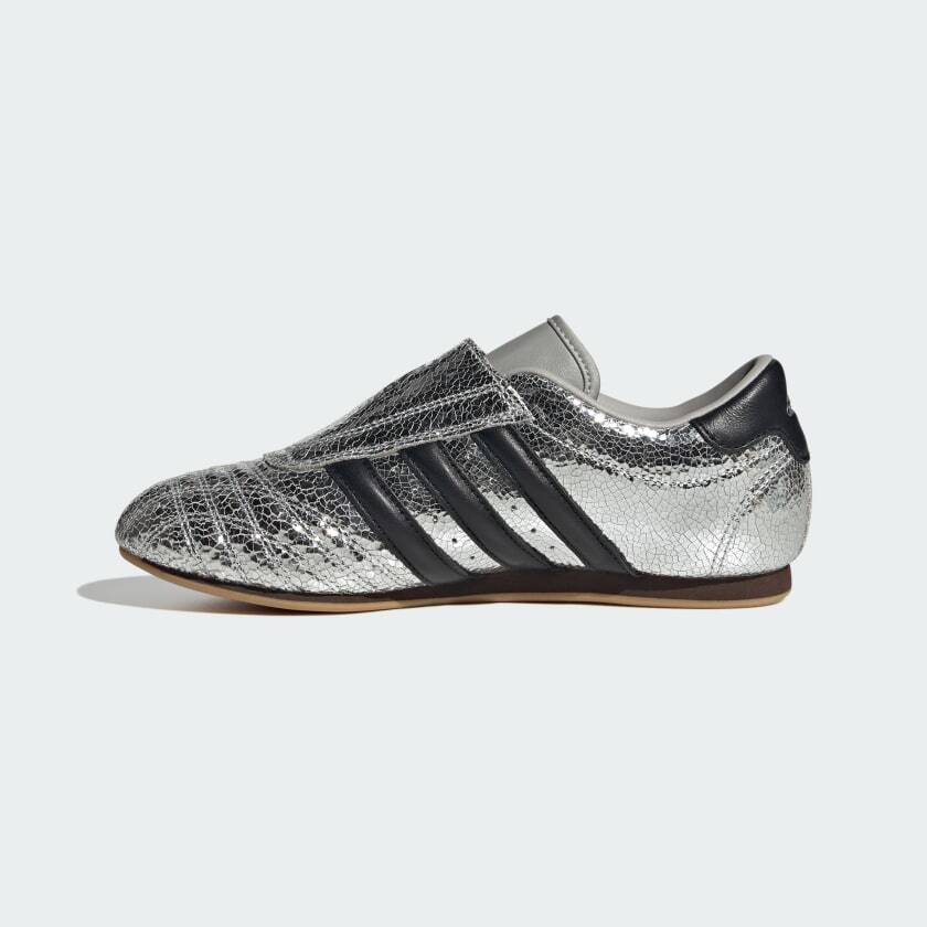 JH9664 adidas Originals Тхэквондо Серебристый Металлик Основной Черный Резина (Женский)