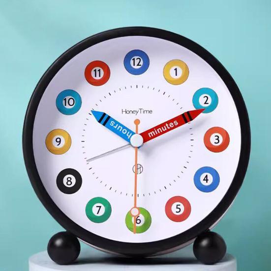 Yousheng Analog Alarm Clock with Night Light Non-Ticking Silent Battery Operated Bedroom Desktop Digital Quartz Clock Children Students Birthday Gift