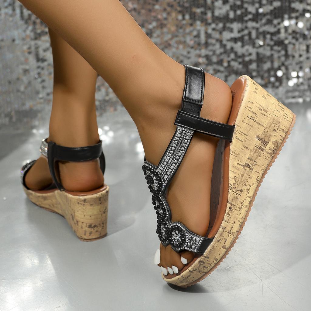 Летние босоножки на танкетке с жемчугом и кристаллами, модные туфли без застежек на платформе в стиле бохо с бусинами, женские туфли на каблуках, размер плюс 43