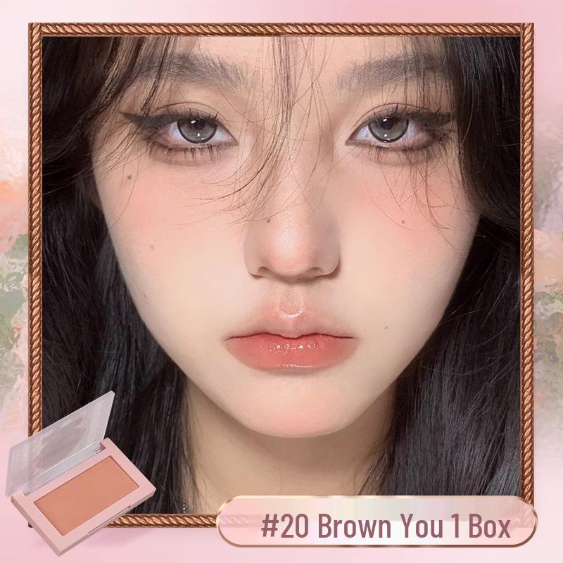 Кремовая палетка румян Lychee Heart: Многофункциональные румяна низкой насыщенности для естественного макияжа