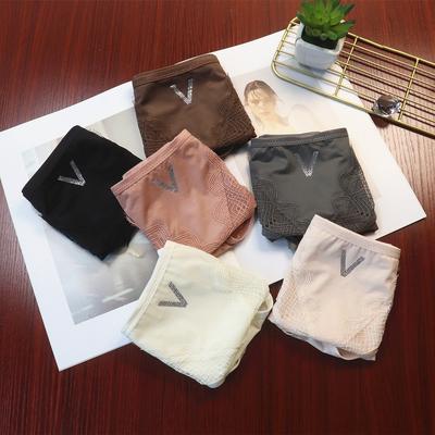 Женские V-образные перфорированные кружевные сексуальные трусы с подъемом талии и бедрами из ледяного шелка, дышащие трусы, нижнее белье