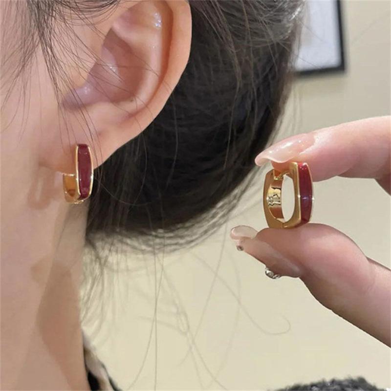 New Vintage Enamel Color Metal Texture Small Hoop Earrings For Women Trendy Gold Plated Statement Ear Buckle Creative Jewelry