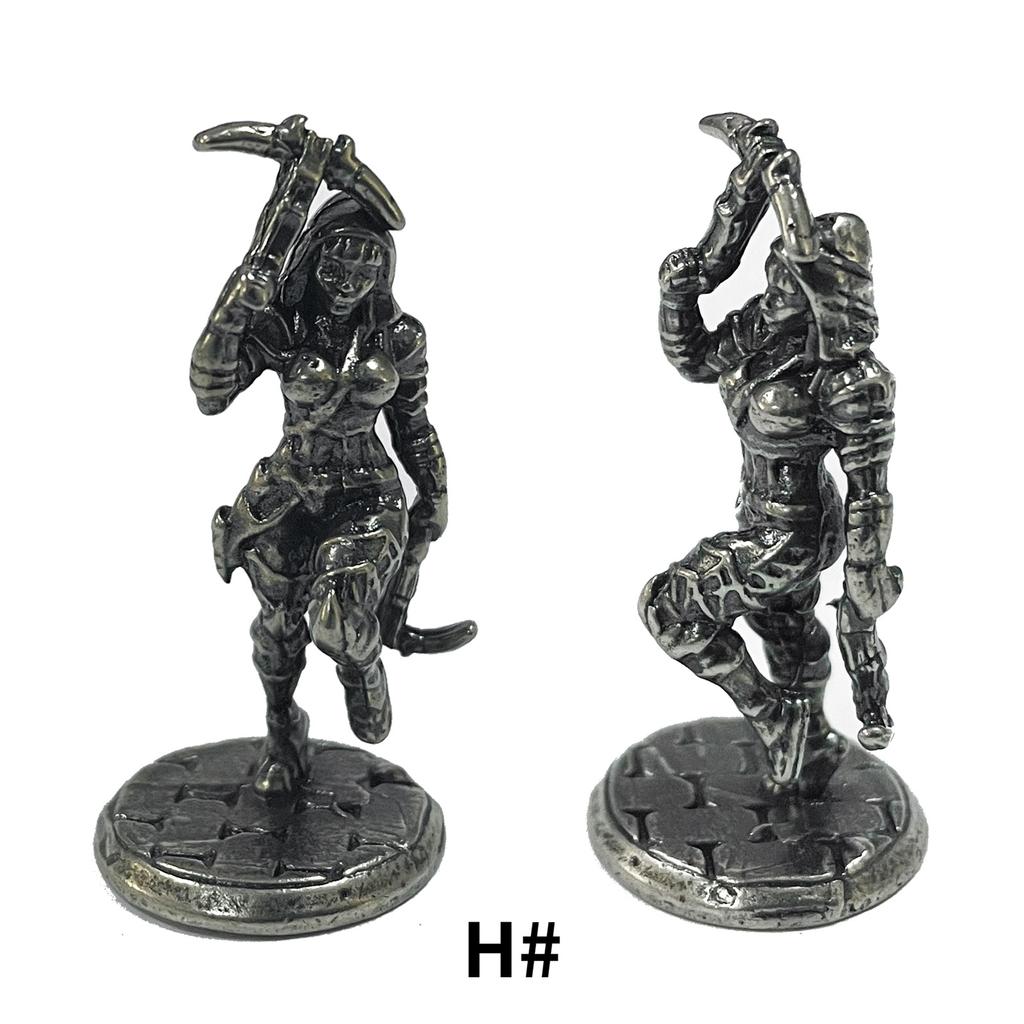 1pcs Ancient Spartan Rome Soliders Figurines Miniatures Vintage Metal Soldiers Statue Desktop Ornament Gift
