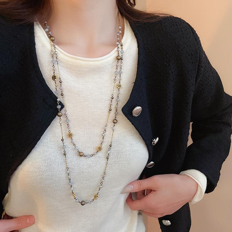 New Flower Glass Beaded Double Layered Stacking Chains Necklaces for Women Temperament Vintage Sweater High-end Fashion Jewelry