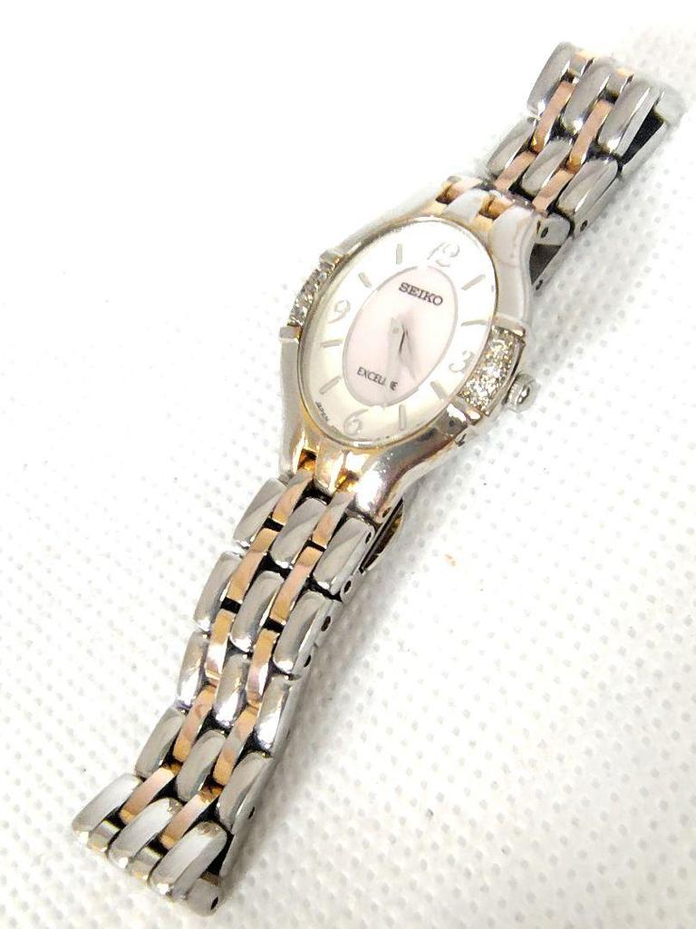 [USED] Seiko Exceline 6-piece Diamond Watch with Mother-of-pearl Dial, 1F20-0AW0