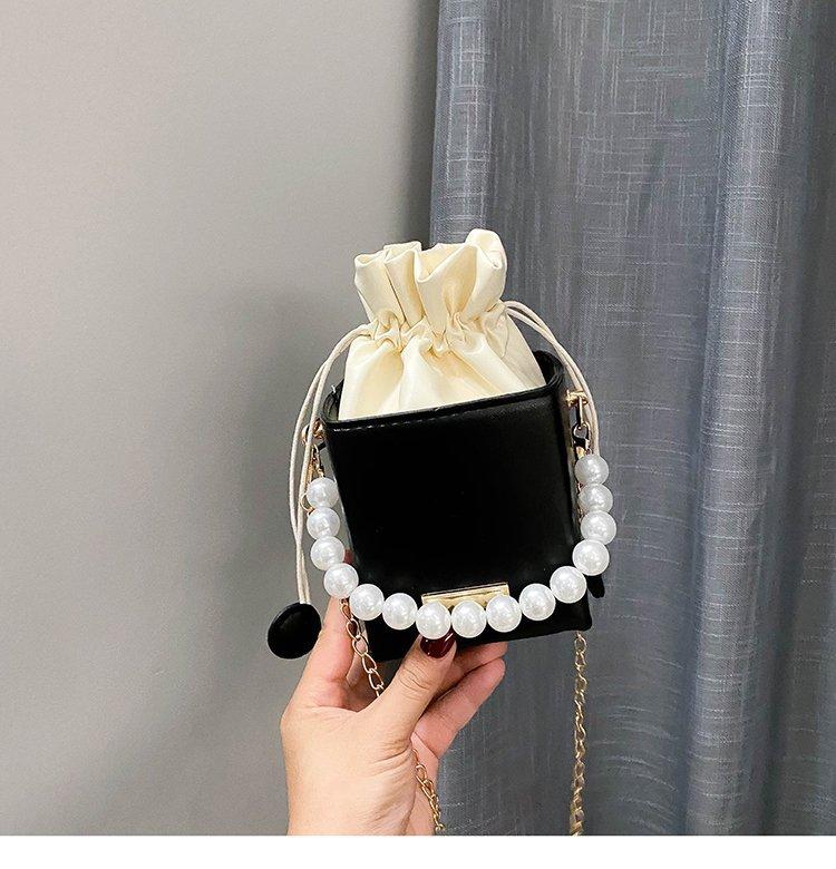 Сумка для помады женская сумка 2025 новая жемчужная цепочка сумка для телефона модная цепочка на плечо