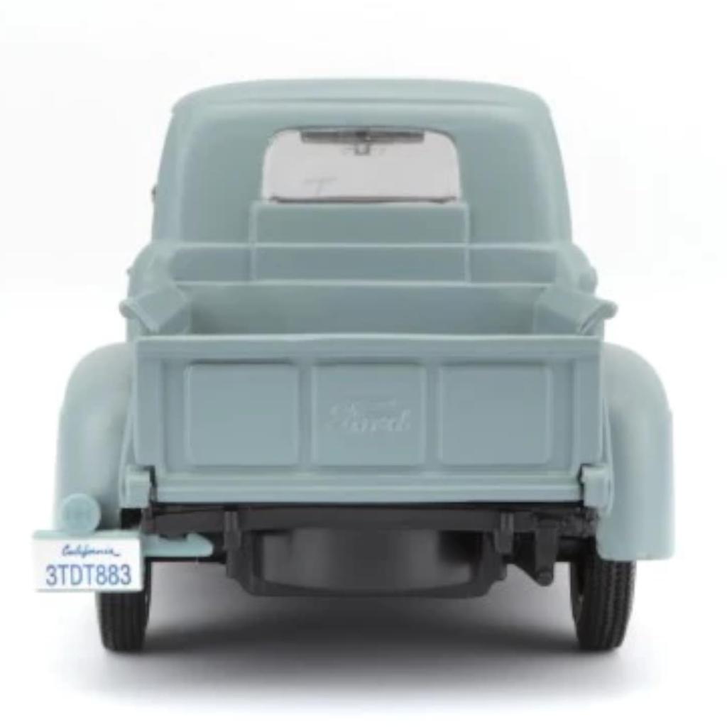 MAISTO Ford мини-грузовик FORD USA PICK UP 1948 1/25 F-1 (серый) [элемент]