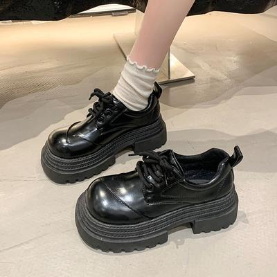 Британский стиль платформа увеличение большая голова jk маленькие кожаные туфли женские 2025 весна новые универсальные ретро модные лоферы