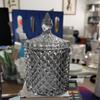 Стеклянная конфетница в стиле легкой роскоши с крышкой, цветная бутылка для хранения конфет, ретро-контейнер для хранения конфет и орехов, настольное ремесленное украшение
