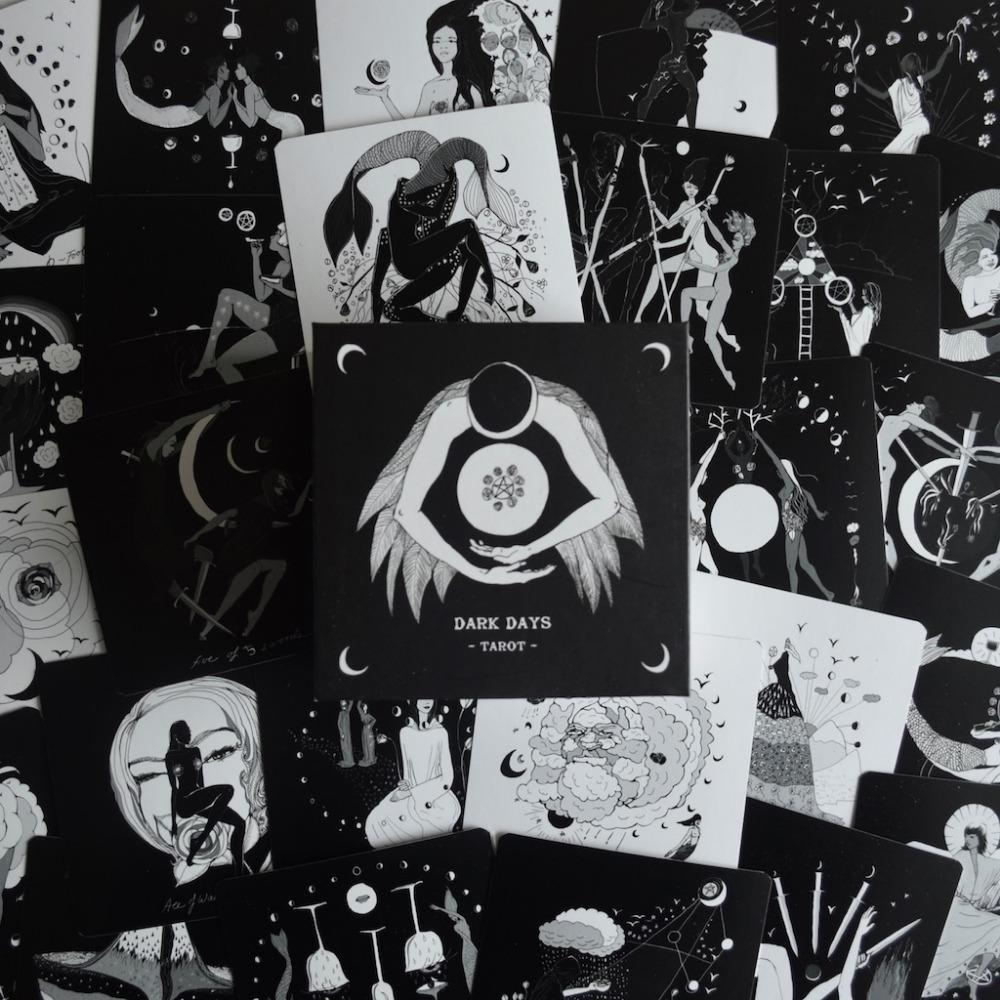 7,5*7,5 см Таро Темных Дней: 78-карточные иллюстрации и колода для гаданий, вдохновленная божественной женской энергией, черно-белая