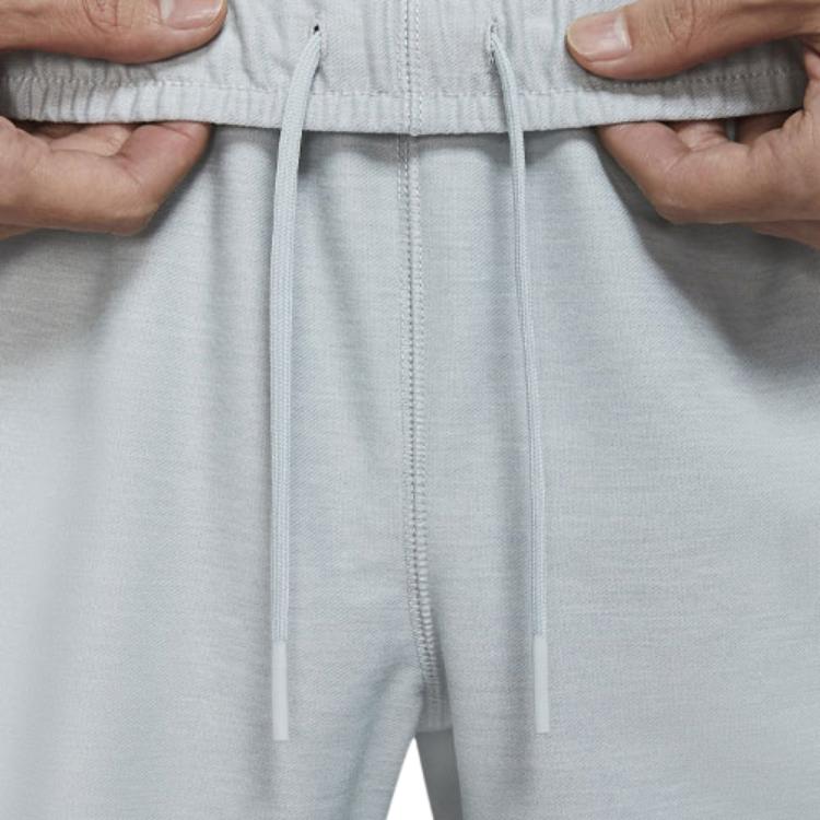 Nike Спортивная одежда Tech Pack Logo Приталенные эластичные шорты со средней посадкой Мужские брюки Phantom-Grey CZ9573-019