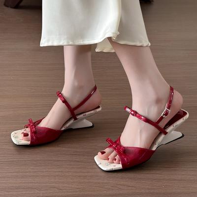 Летние шлепанцы с квадратным носком и неглубоким вырезом для женщин, с бантом, элегантные туфли на среднем каблуке, дизайнерские туфли-лодочки, тренд 2025, новая марка, женские сандалии