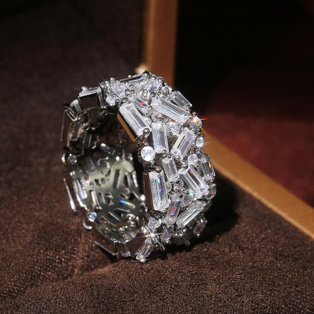 Новые роскошные женские кольца с геометрическим фианитом, стильные аксессуары для вечеринок для девочек, повседневное носимое ювелирное кольцо