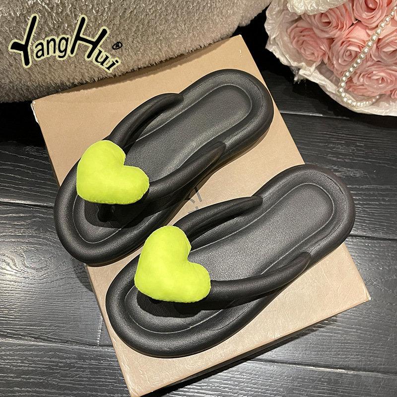 Korean Version Candy Color Heart Shaped Decoration Flip-flops 2024 New Fashion Casual Simple Anti-slip Women's Slippers Summer