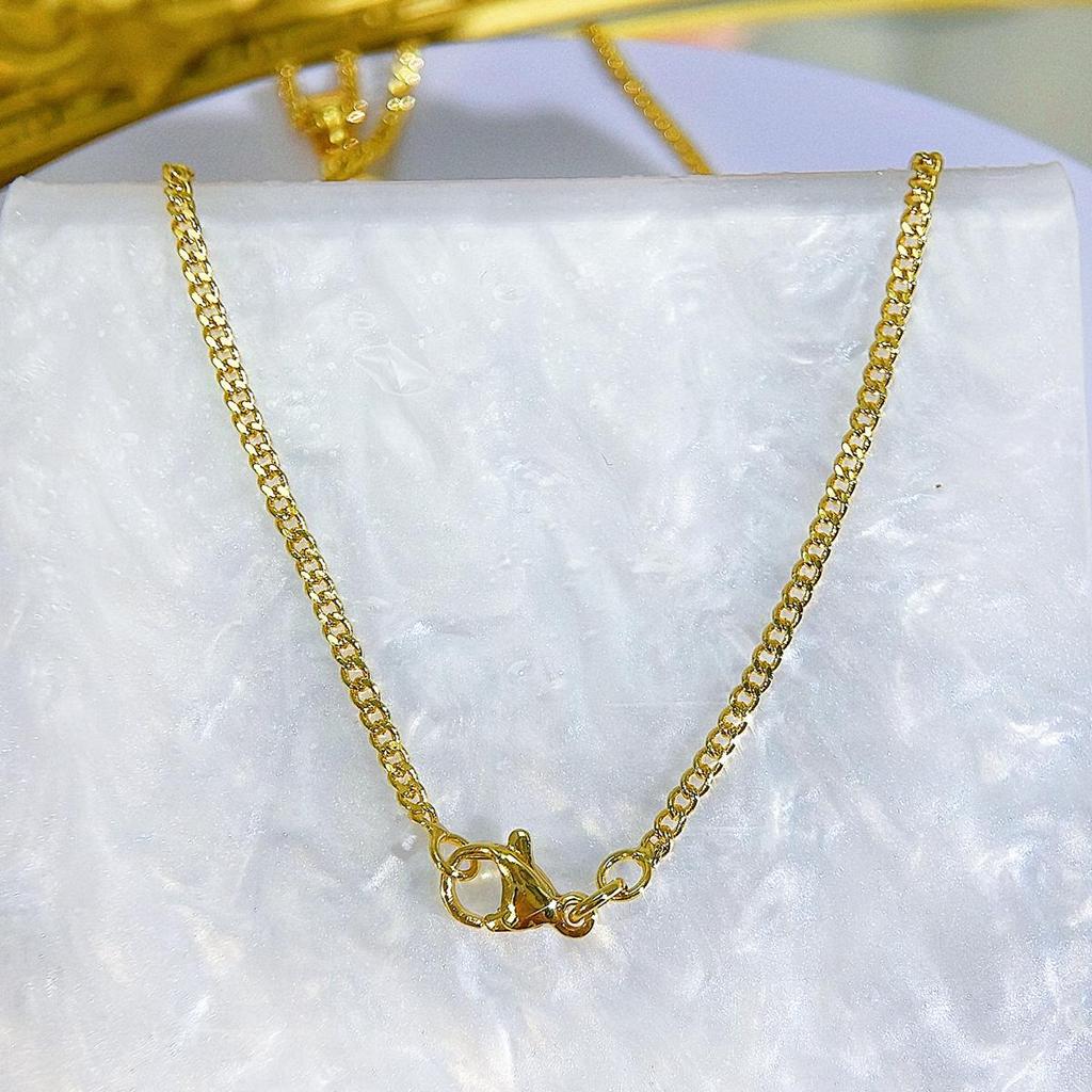 CMM Two-Piece Set Of Luxurious Golden Round Circle Carved Pendant Necklace Earrings Women's Party Jewelry Accessories