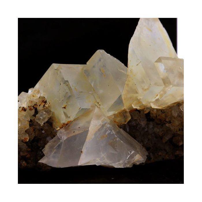 Fluorite + Quartz 339.3 carats