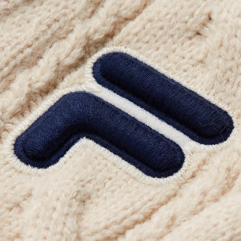 Fila Fusion Ретро Колледж Мода Универсальный V-образный вырез Вязаный Свитер Женские топы Молочно-Бежевый T11W433403FBG