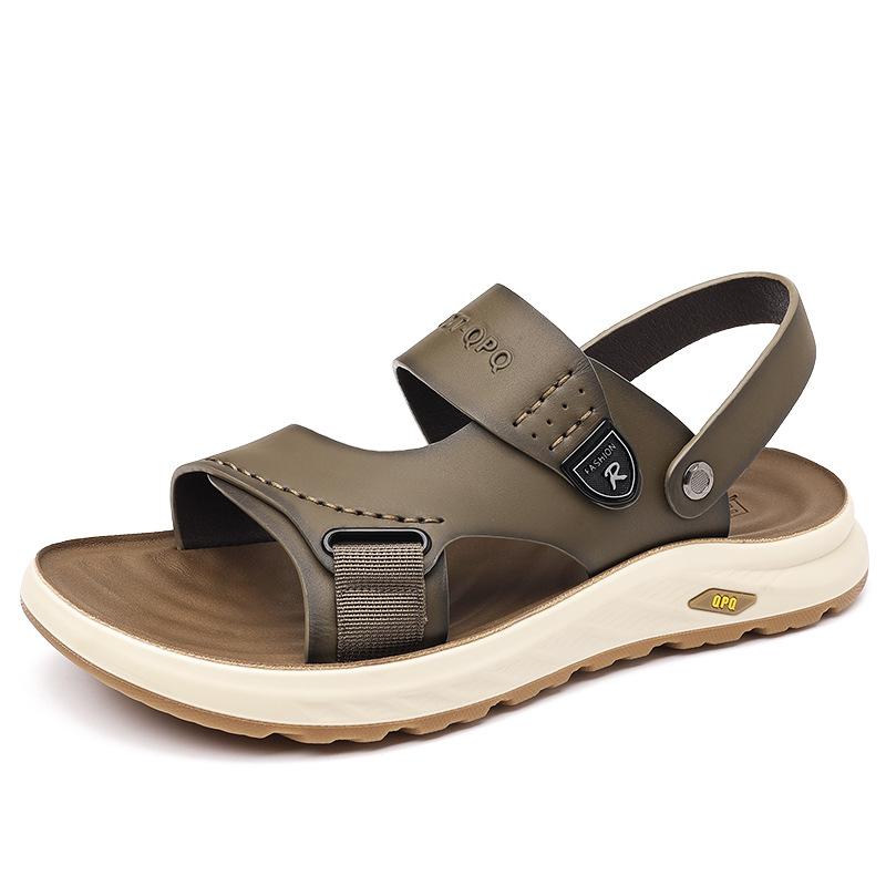 2025 лето новые сандалии дышащие мужские повседневные мягкая подошва для вождения на работу двойного назначения крутые тапочки 2025