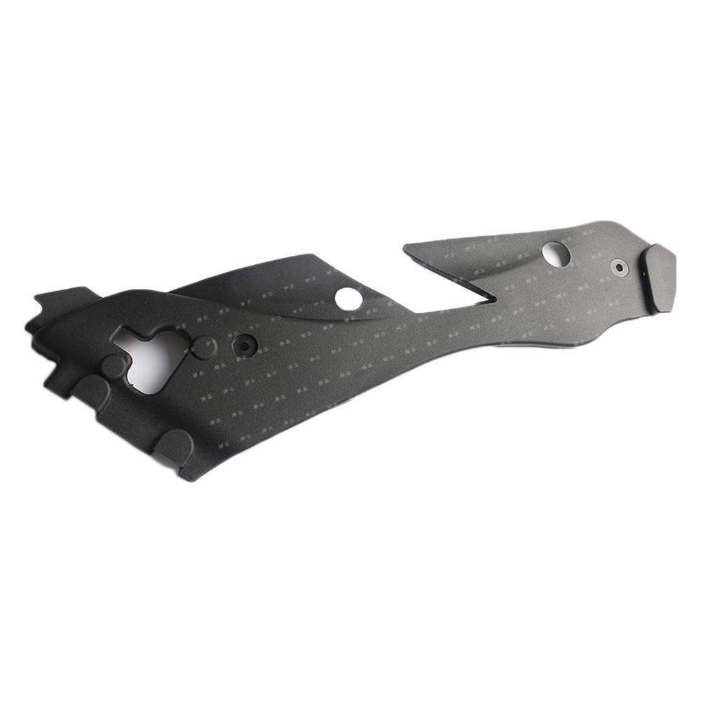 Right-Side Headlight Adhesive Strip for W204 C300/C350 (2008-2012) - Part 2048261424.