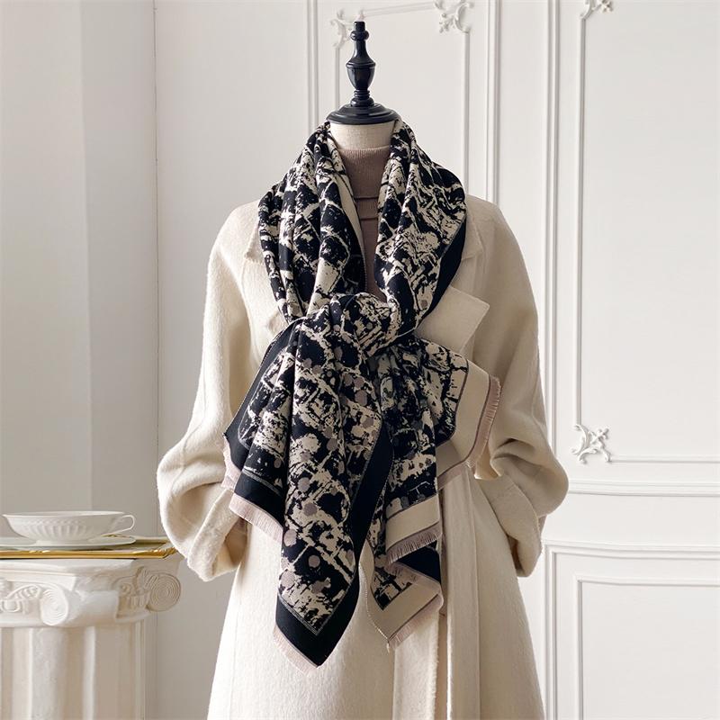Winter Cashmere Scarf for Women Luxury Warm Shawl Geometric Print Windproof Cape Pashmina Handerchief Designer Female Scarf