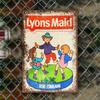 Винтажная металлическая вывеска Lyons Maid Ice Cream Безрамный деревенский настенный декор для домов, баров, гаражей и ресторанов с изображением Th