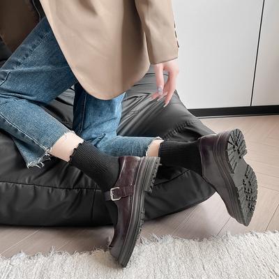 Туфли Мэри Джейн с мелким вырезом женские 025 весна новая толстая подошва круглый носок студенческий стиль слово с одинарными туфлями ретро маленькие кожаные туфли