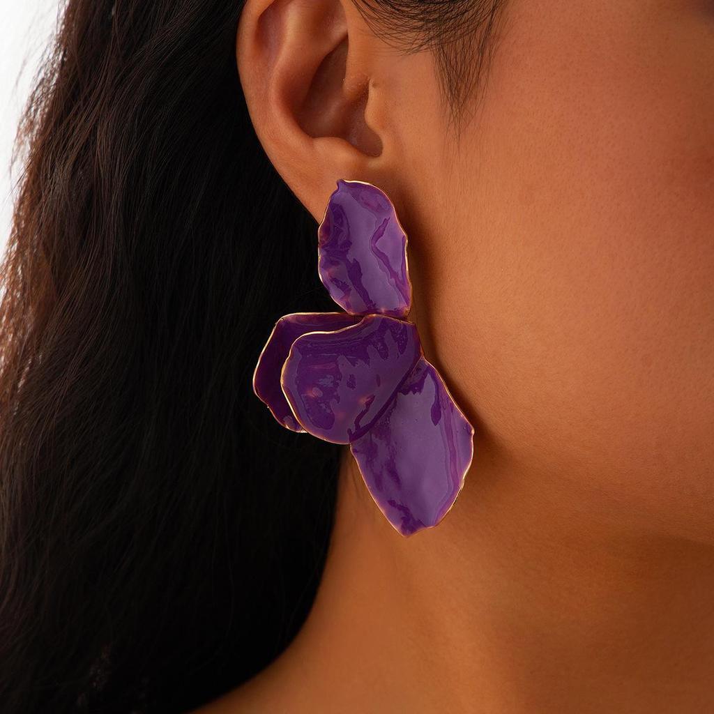 Pink Petal Oil-Drop Earrings: Stylish 3D Metallic Iron Design