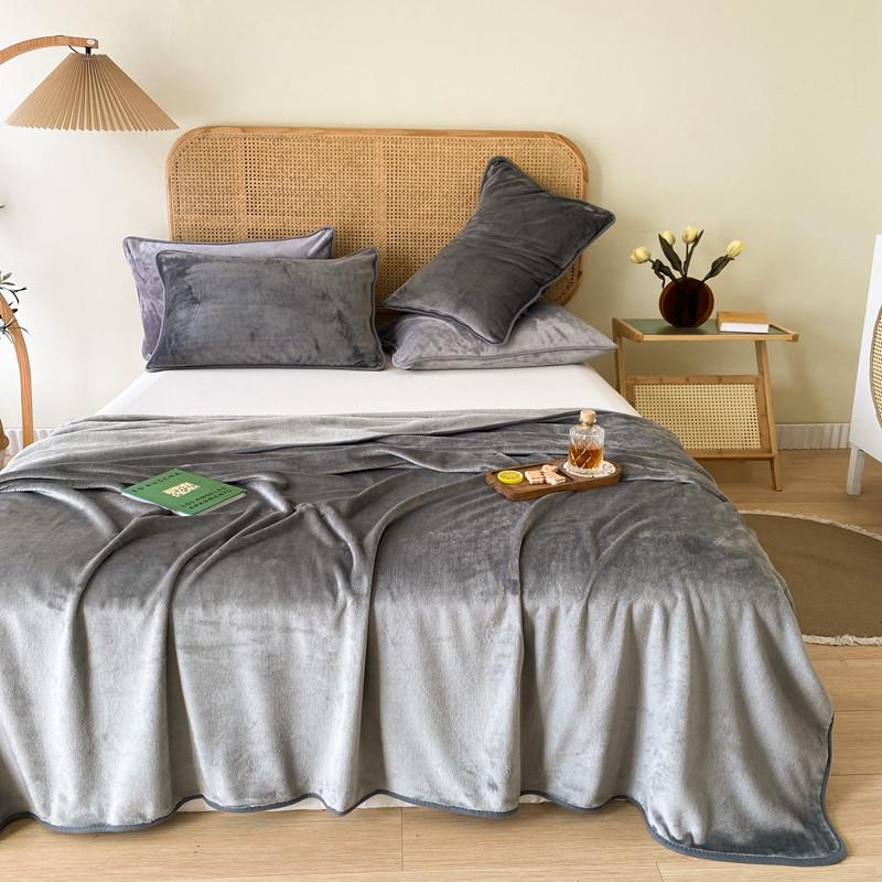 Фланелевое флисовое одеяло Теплые плюшевые бархатные пледы Темно-зеленое постельное белье Простыня Покрывало Домашний текстиль 200*230см Летнее одеяло