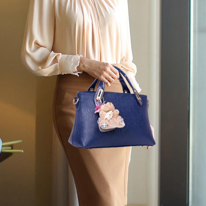 Новая коллекция 2025 года, набор из 4 вложенных сумок в европейском и американском стиле, вместительная сумка через плечо для поездок на работу