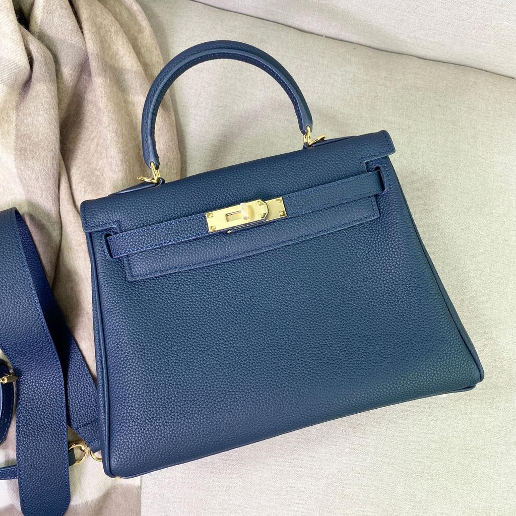 The New High-end Togo Top Layer Cowhide Wide Shoulder Strap Fashionable Single-shoulder Crossbody Hand-held Women's Bag Is Trendy