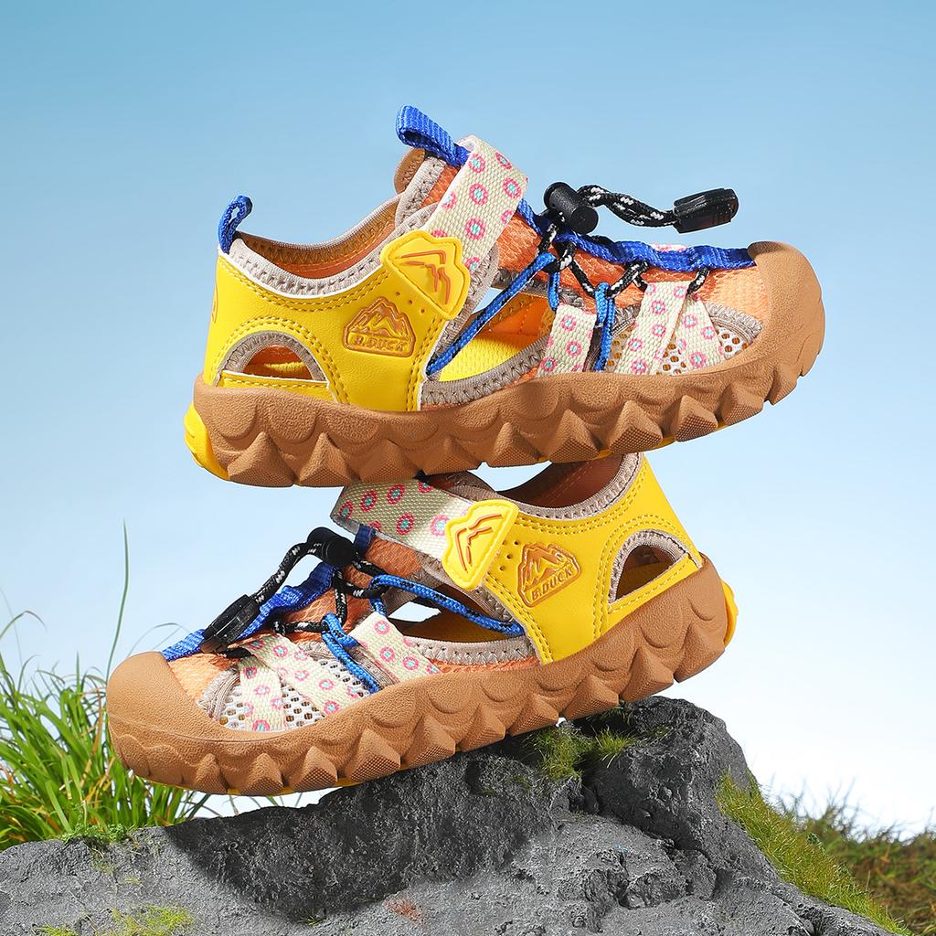 B. Duck Little Yellow Duck Children's Shoes